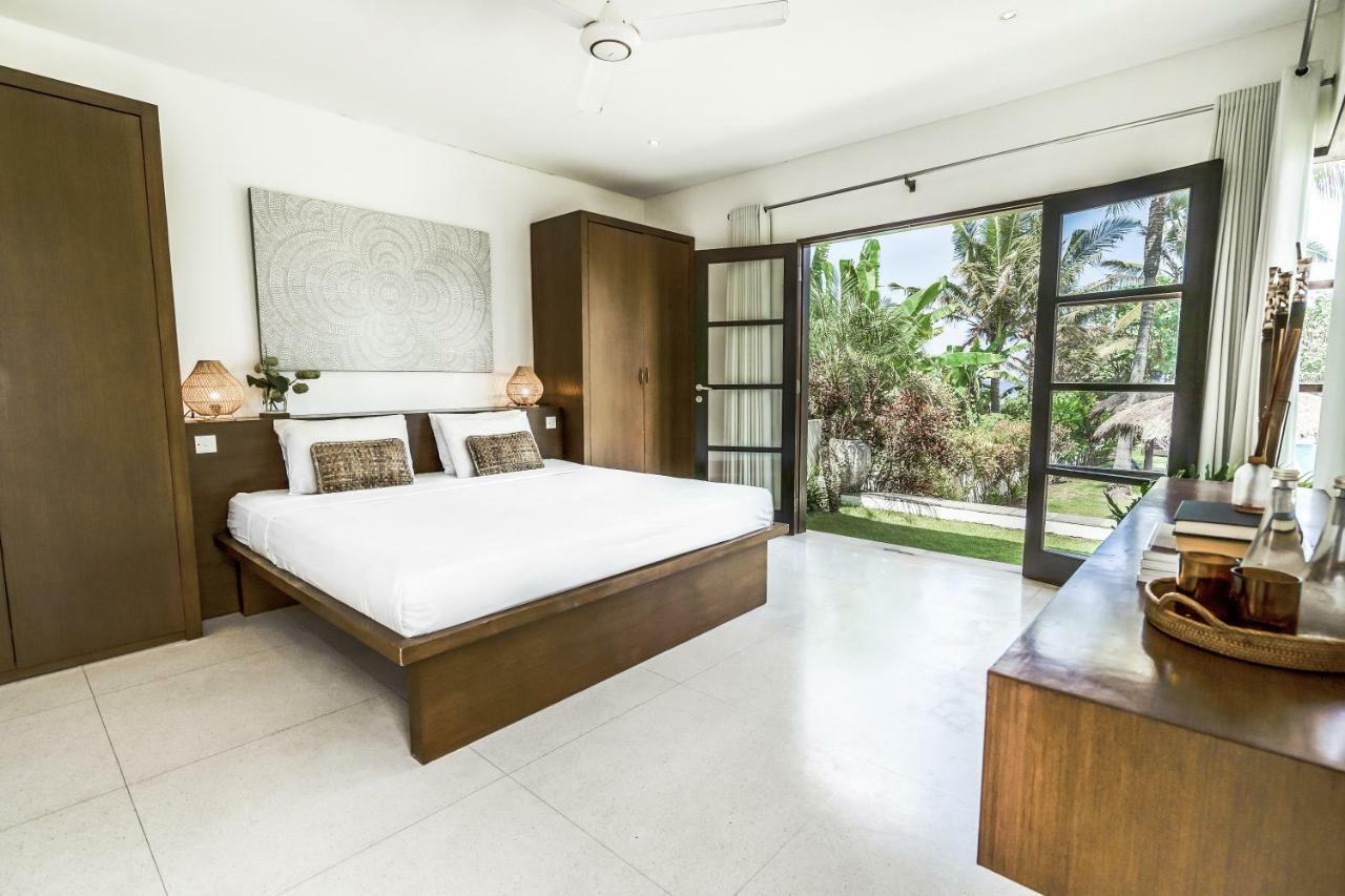 Pantai Hitam Villa Selemadeg Exterior foto