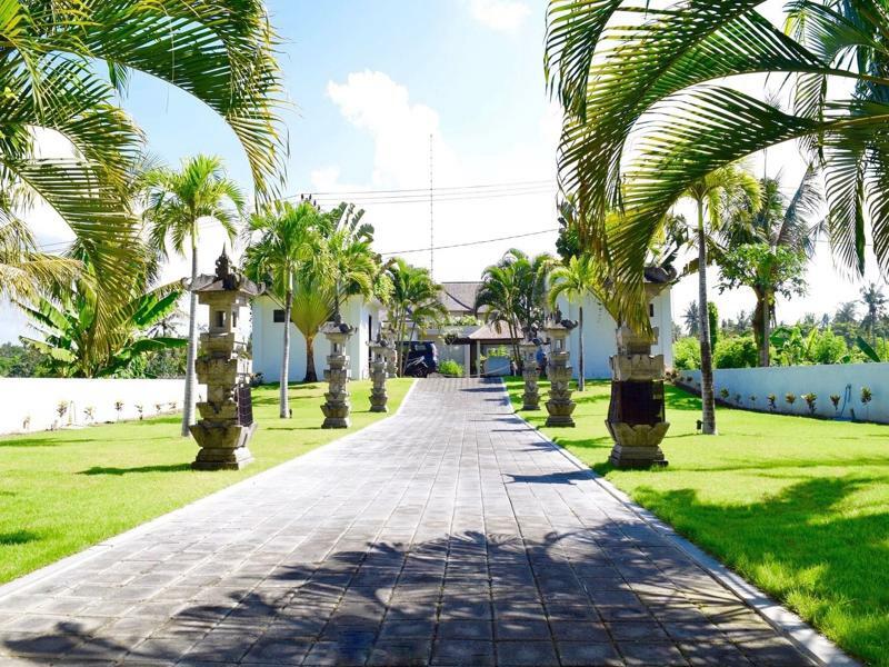 Pantai Hitam Villa Selemadeg Exterior foto